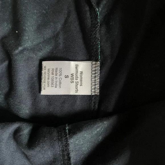 Lazy one Bermuda turtle sleeping shorts - Picture 5 of 7